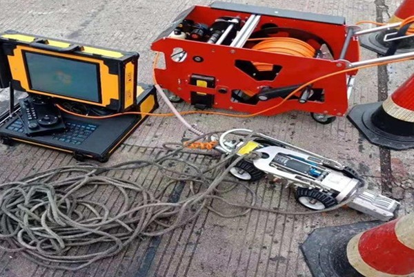 丹棱CCTV管道检测机器人